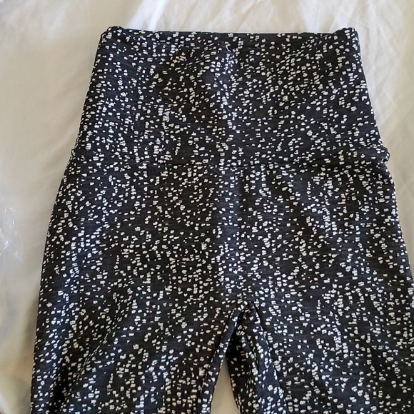 Matching Athletic set - Picture 4 of 6